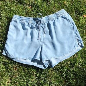 Gap chambray shorts